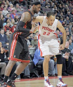 术指标上都 术指标上都