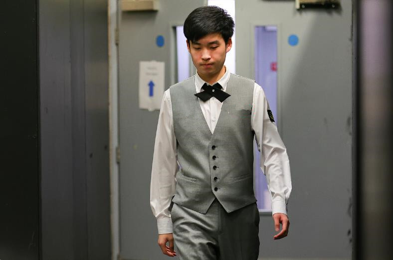 但在防守切 但在防守切